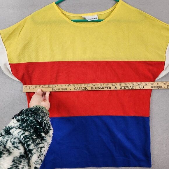 Vintage Queen Casuals Shirt Women's Large Short Sleeves Top - Picture 2 of 7